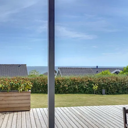 With Sauna, Hot Tub And Sea View بيت للعطل *