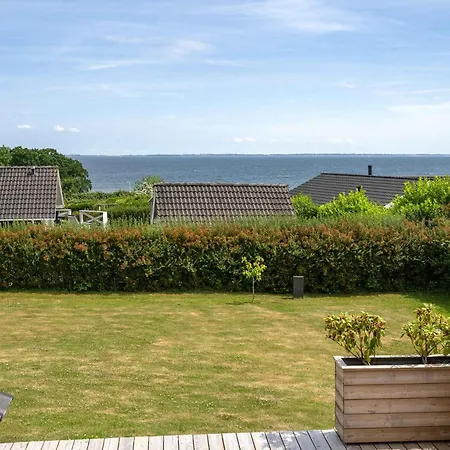 Holiday home Sea View, Sauna, And Access *