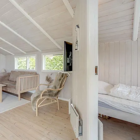Sea View, Sauna, And Access Holiday home *